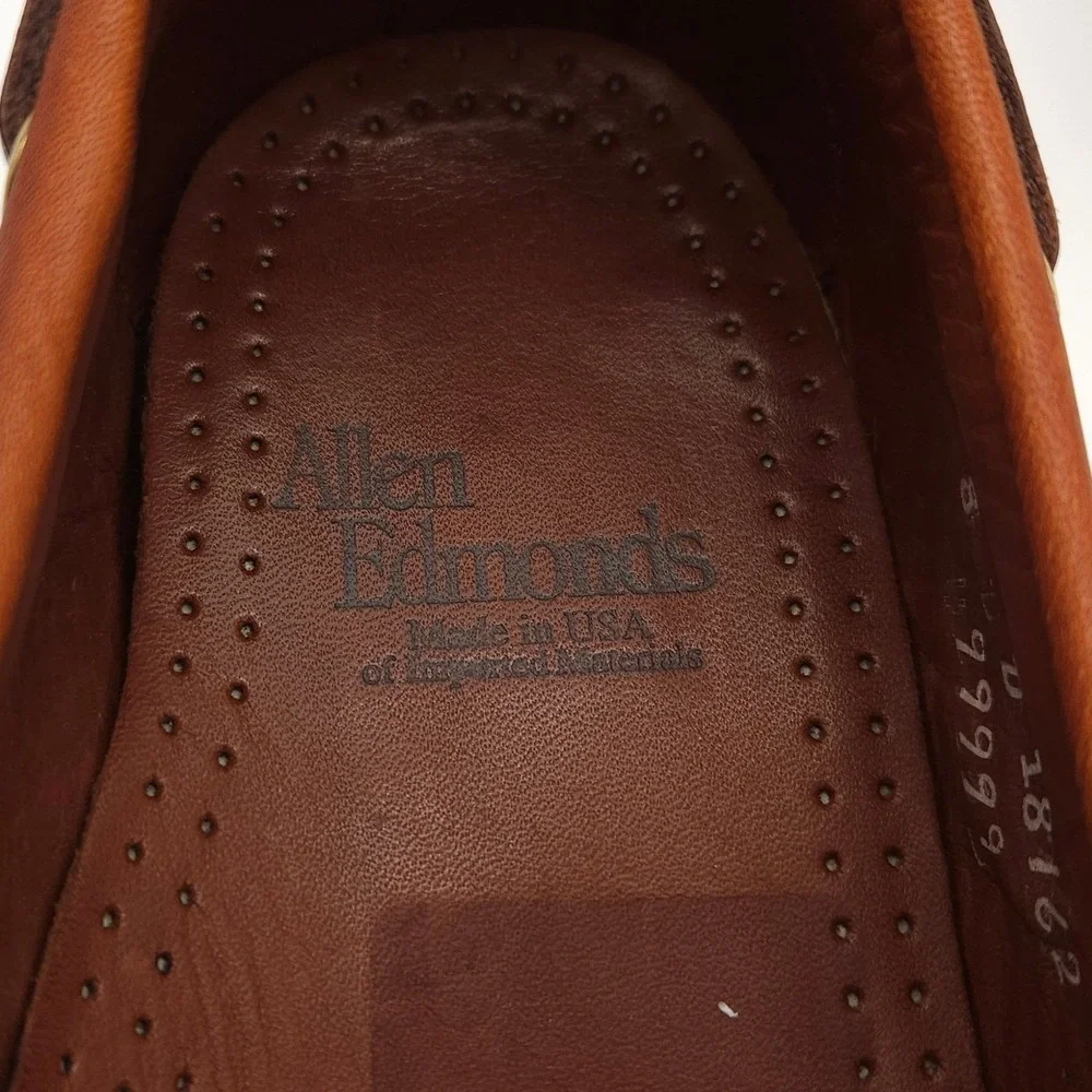 Allen Edmonds (Men's Size 8 D) Brown Leather Boat Shoes Classic Nautical Slip On